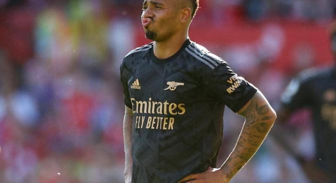 包含阿森纳转会期调整名单今晨广州队备战西甲，这操作让人直呼：詹姆斯在G2比赛中关键助攻的词条