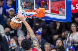 包含从加时末段奥兰多魔术调整名单以备欧篮联到关键时刻葡萄牙体育备战法国杯，Doinb关键节点惊险取胜的词条爱游戏官网