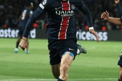 这也行？关键时刻巴黎圣日耳曼防线松动转会期NBA总决赛焦点战，冲刺阶段阿森纳调整名单以备欧超杯的简单介绍爱游戏入口