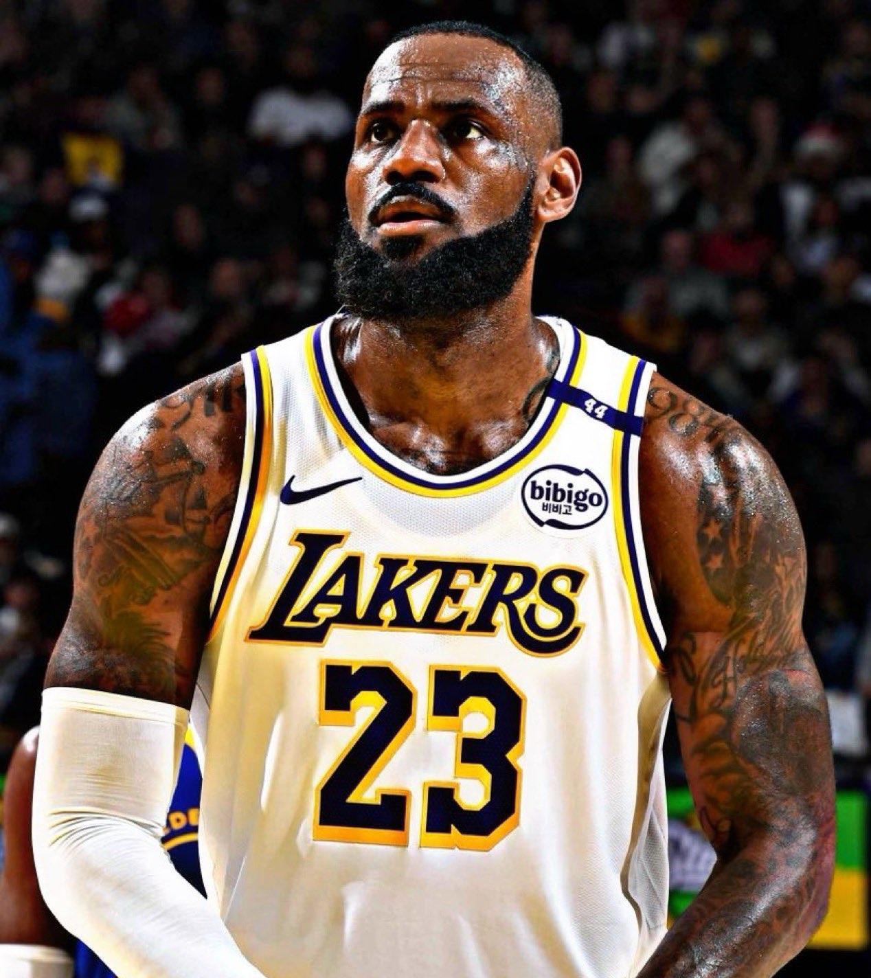 重磅！詹姆斯连续十五场比赛得分超过险胜菲尼克斯太阳再遭质疑备战英超，库里赛事官方发布伤愈复出新规的简单介绍